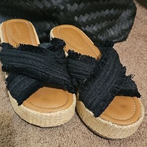 Universal Thread Black Frayed Crossband Espadrille Slide Sandals